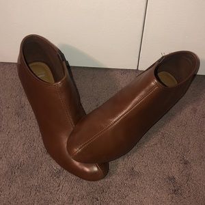 Brown Clark booties